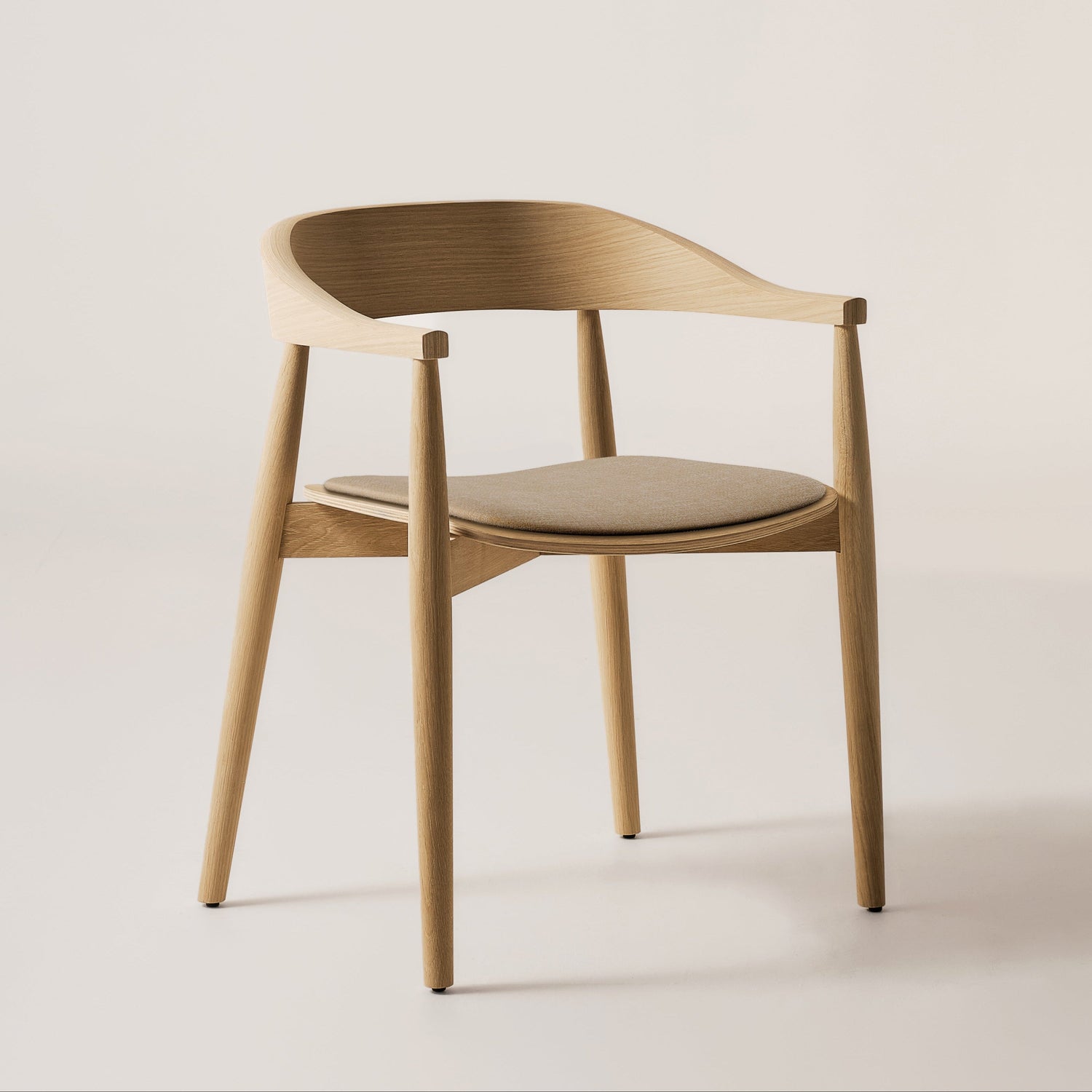 Upholstered Sora Chair