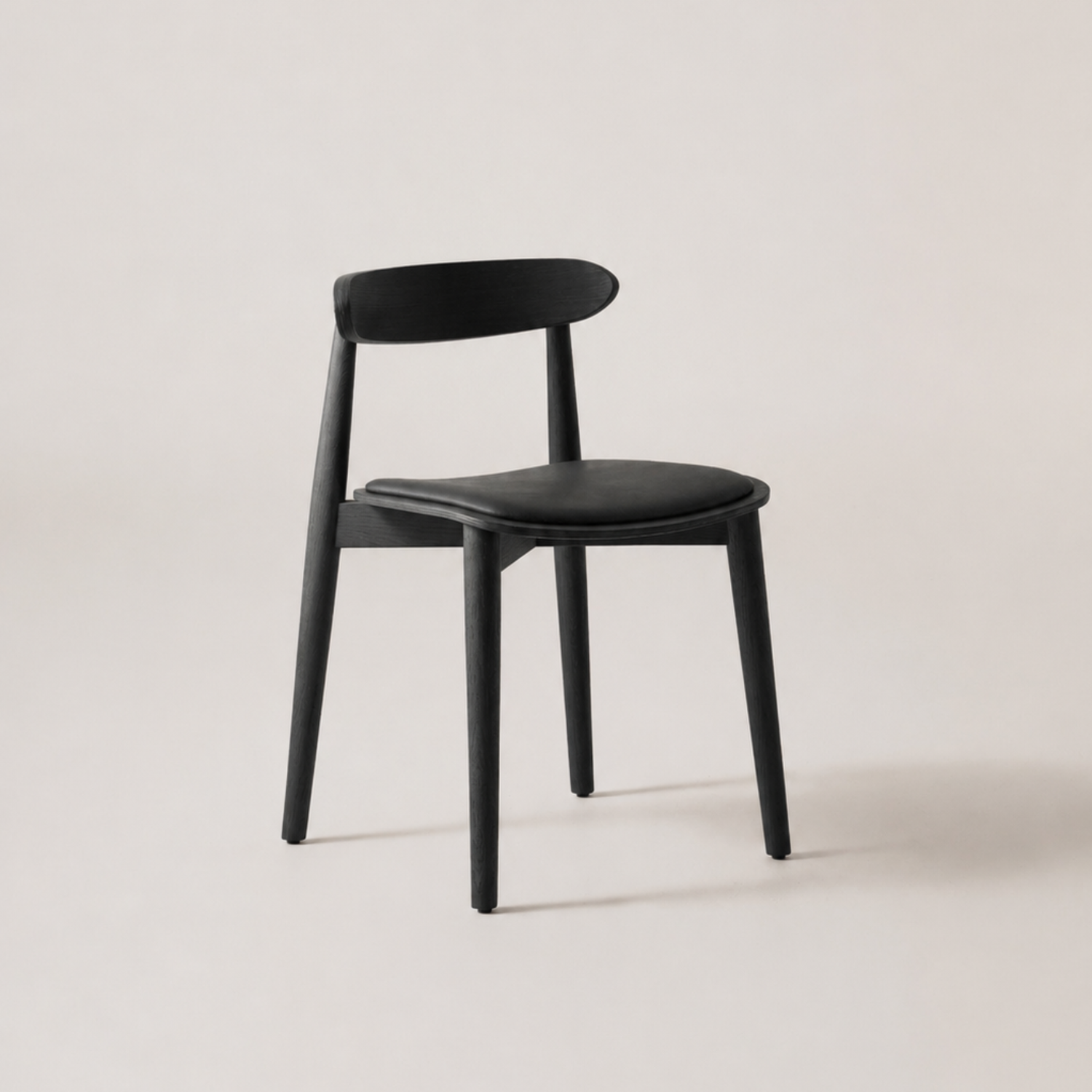 Chaise Mori rembourrée