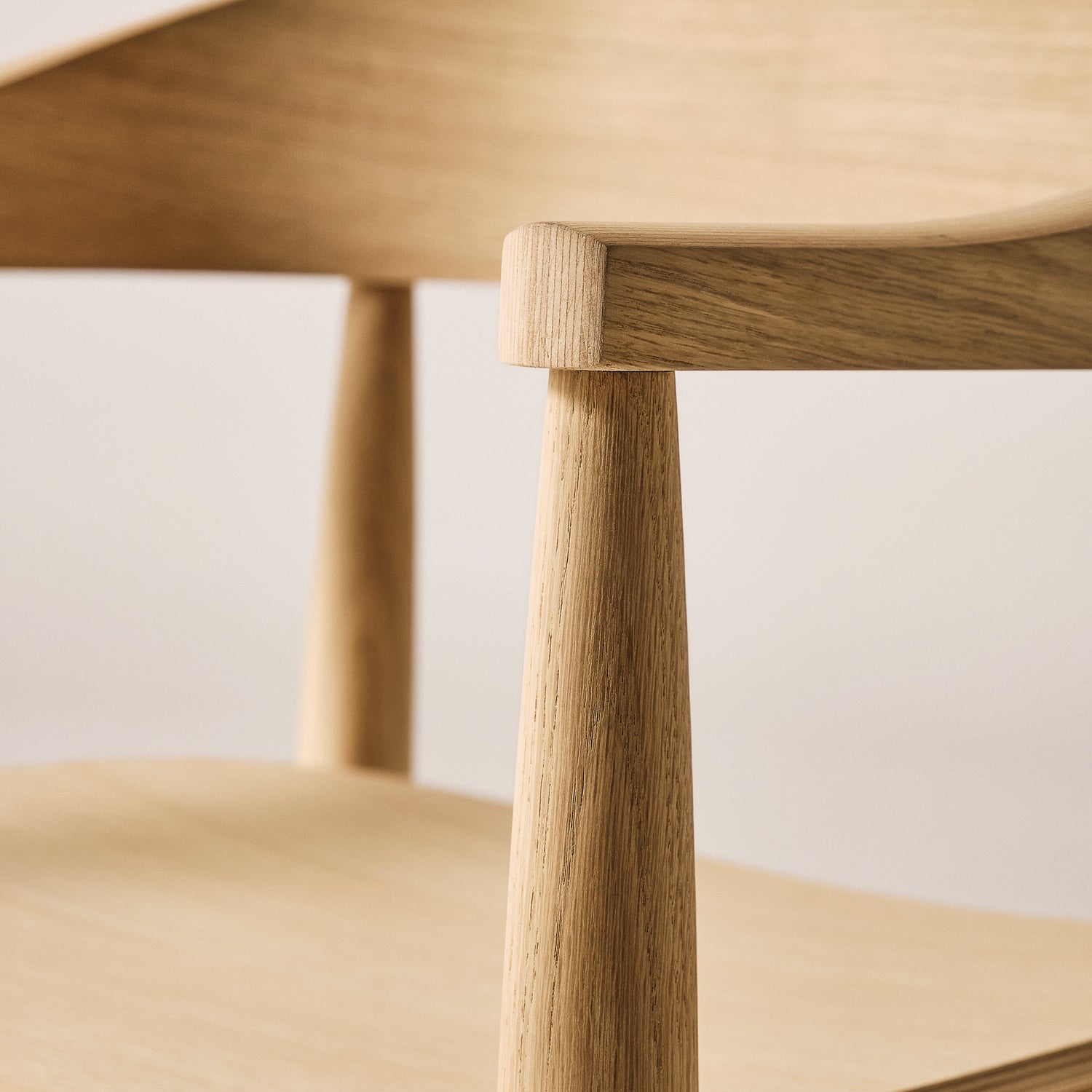 Sora Chair