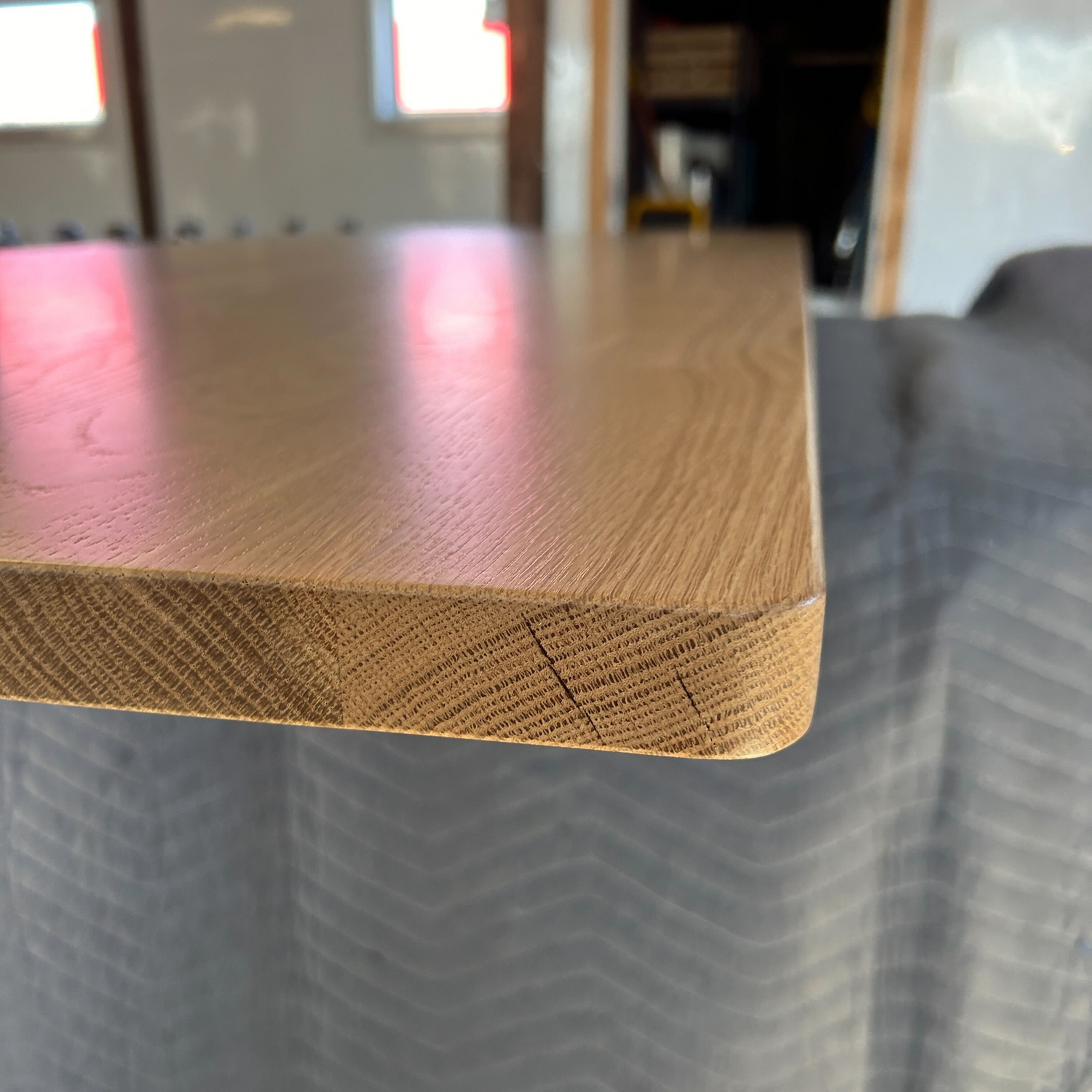 Table Oslo chêne blanc 78 x 36 po