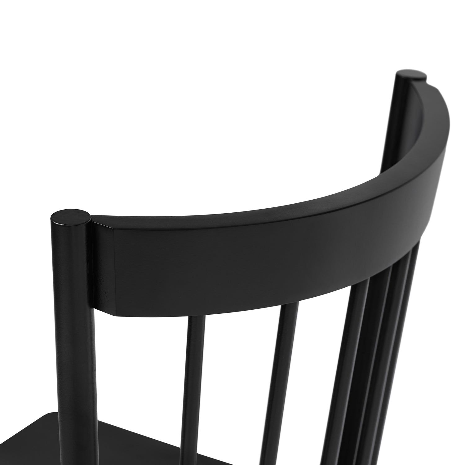 Chaise noire en bois fait au Québec